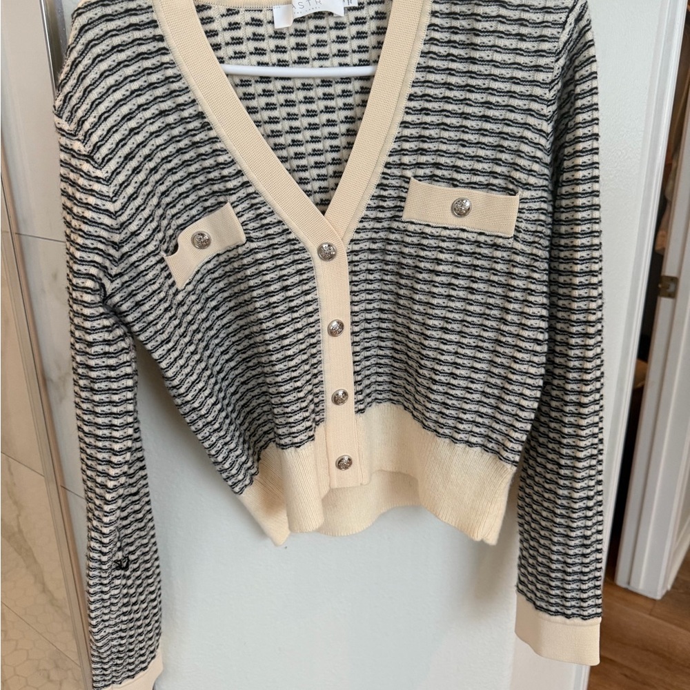 ASTR Black and Cream Women's Sweater